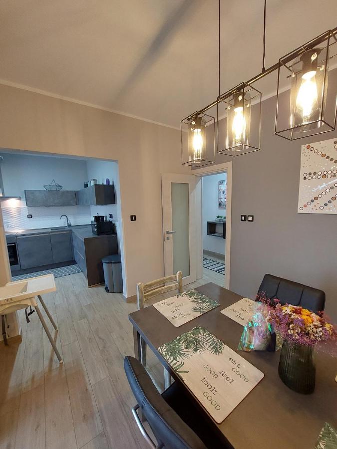 Family Apartment Cathy Galižana Eksteriør billede